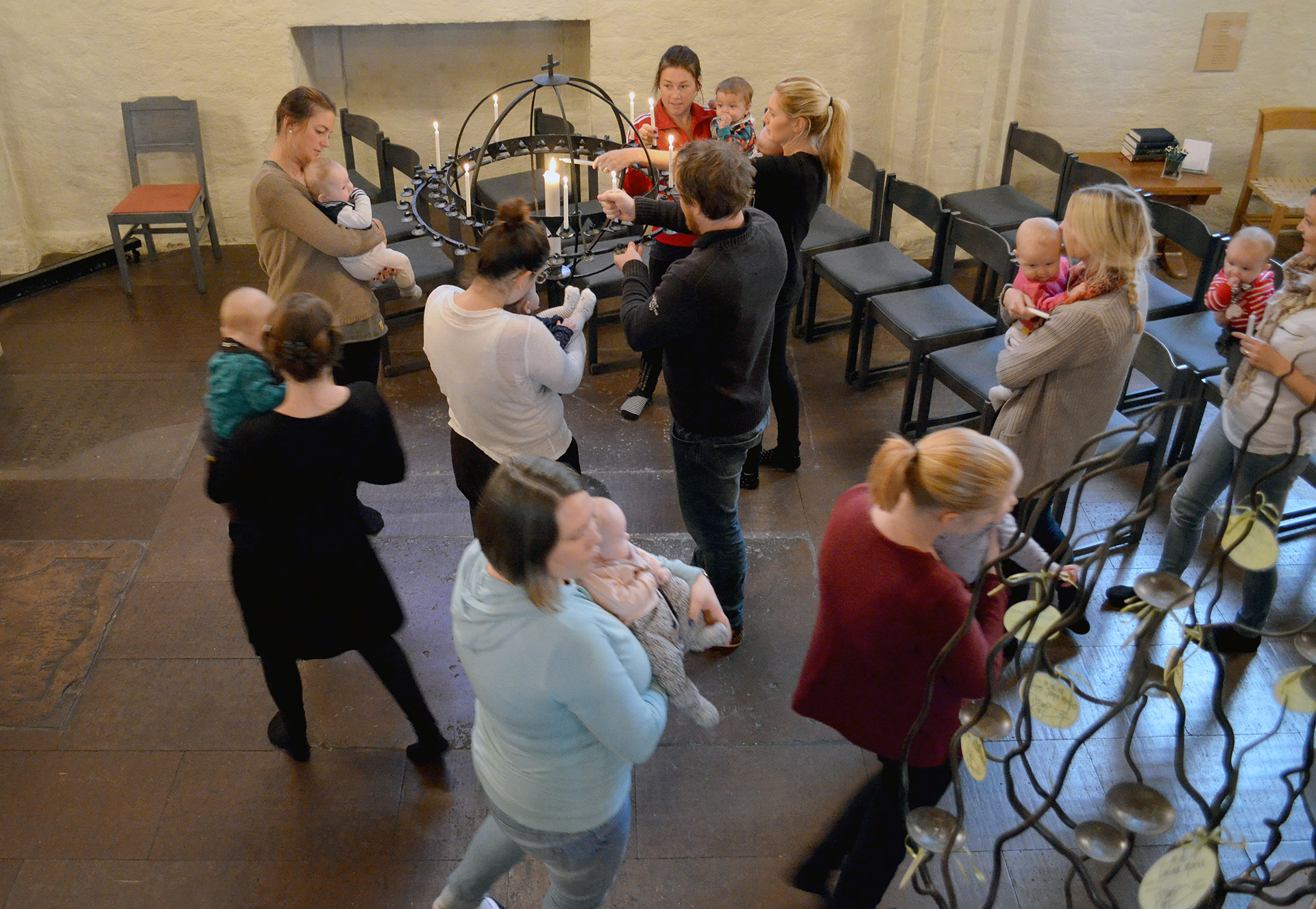Babysång i S:t Nikolai ökade stort i antalet besök förra året. I höst erbjuds babysång även i Martin Luthers kyrka. 