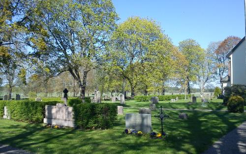 Visnums-Kils kyrkogård