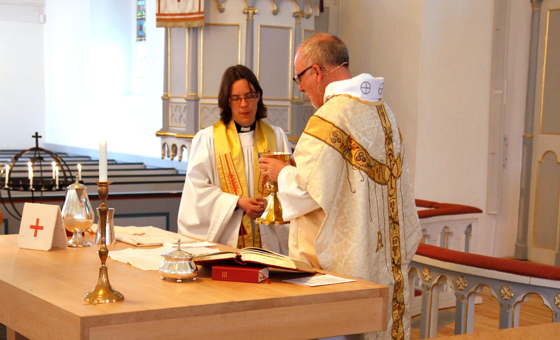 Skärtorsdagsmässa i Lövestads kyrka