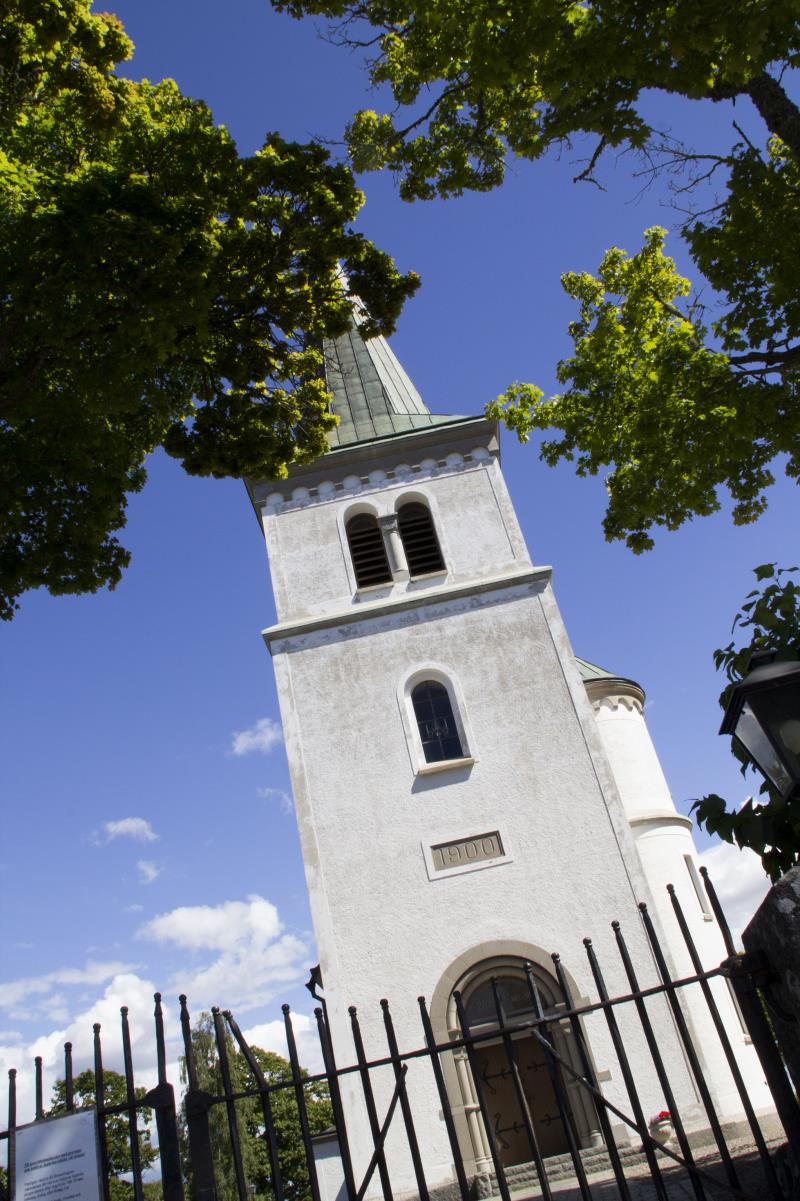 Fornåsa kyrka