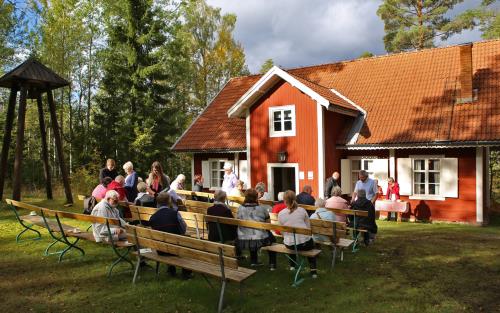 Folkströms kyrka