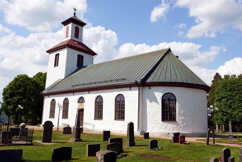 Svenljungabygden Mtesplatser i Svenljungabygden Musik i Svenljungabygden Tommy Hvitfeldt, Hvitfeldt Produktion Date:2016-06. close Roasj kyrka - Svenska kyrkan i Kind