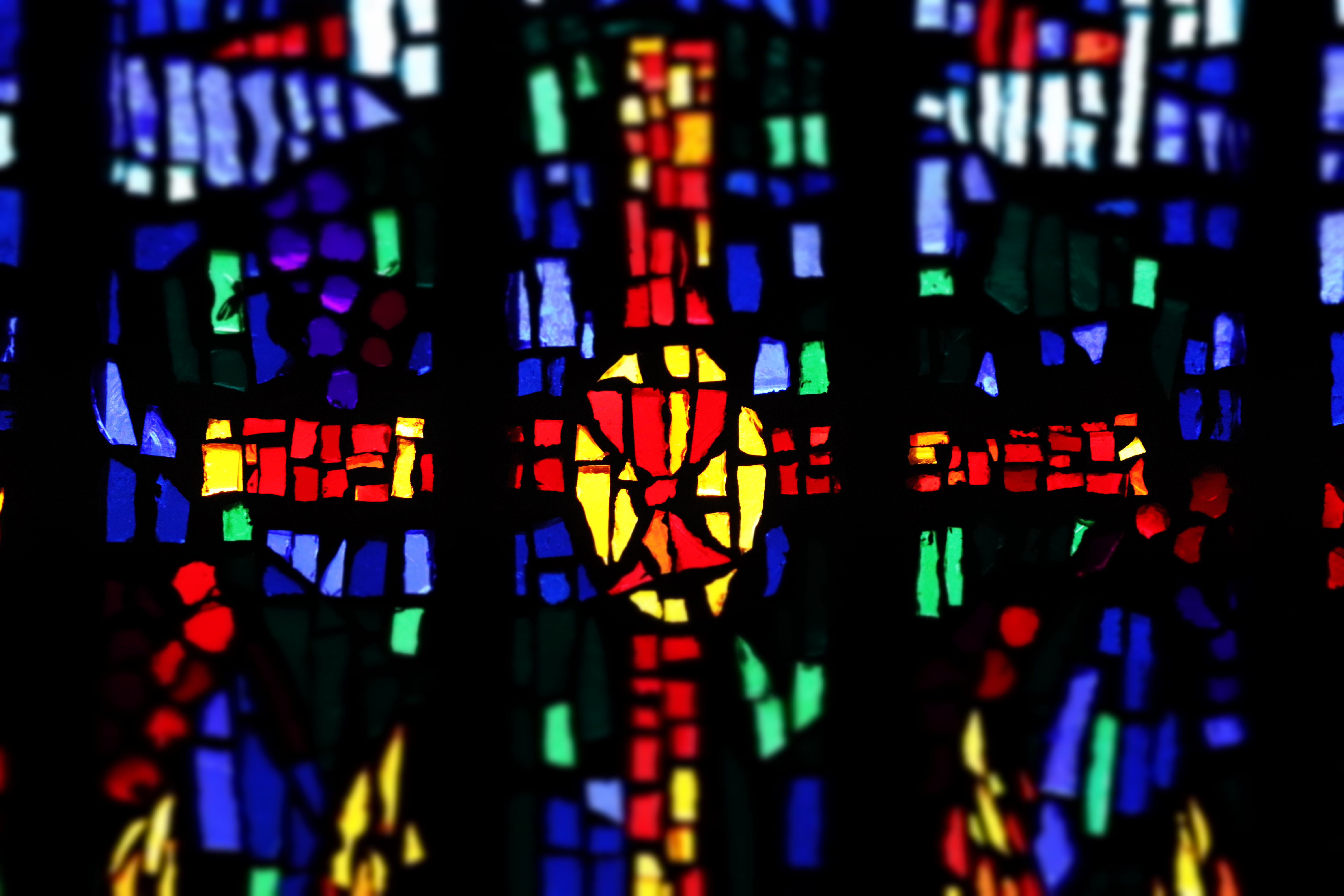 Detalj av kyrkfönster.