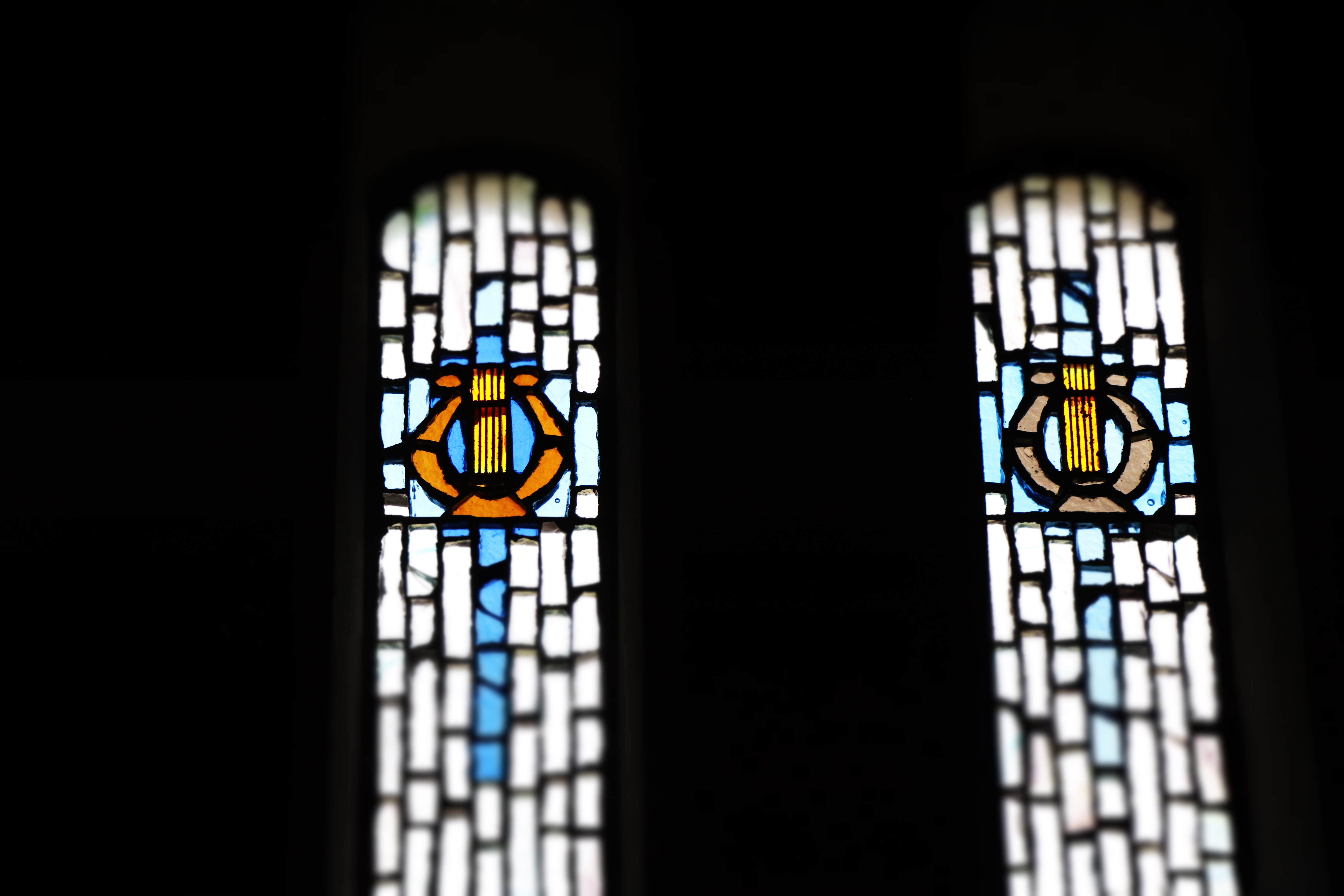 Detalj av kyrkfönster.