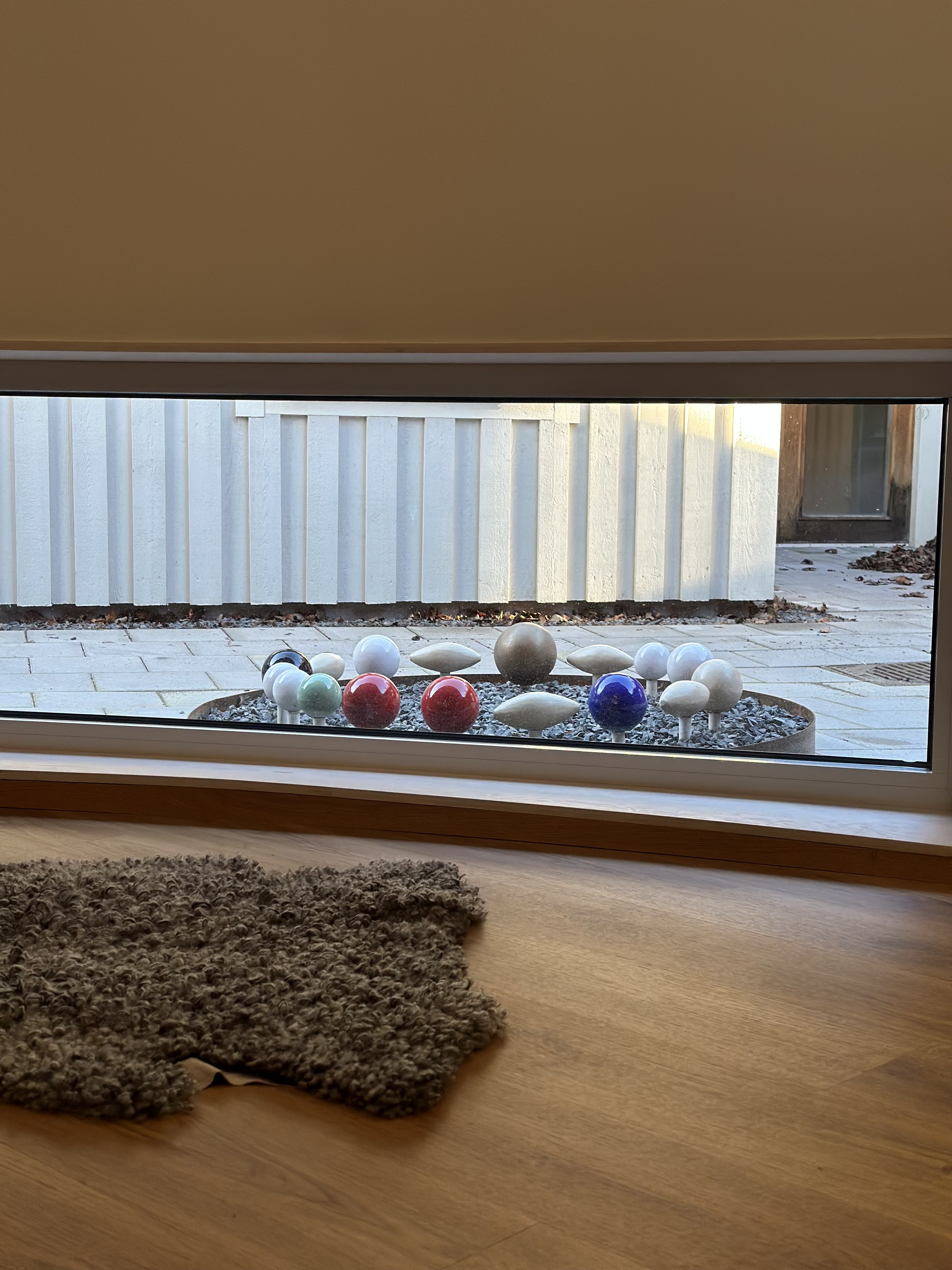 Frälsarkrans vid Kapellet i Kyrkans hus. Konstnär: Maja Almqvist