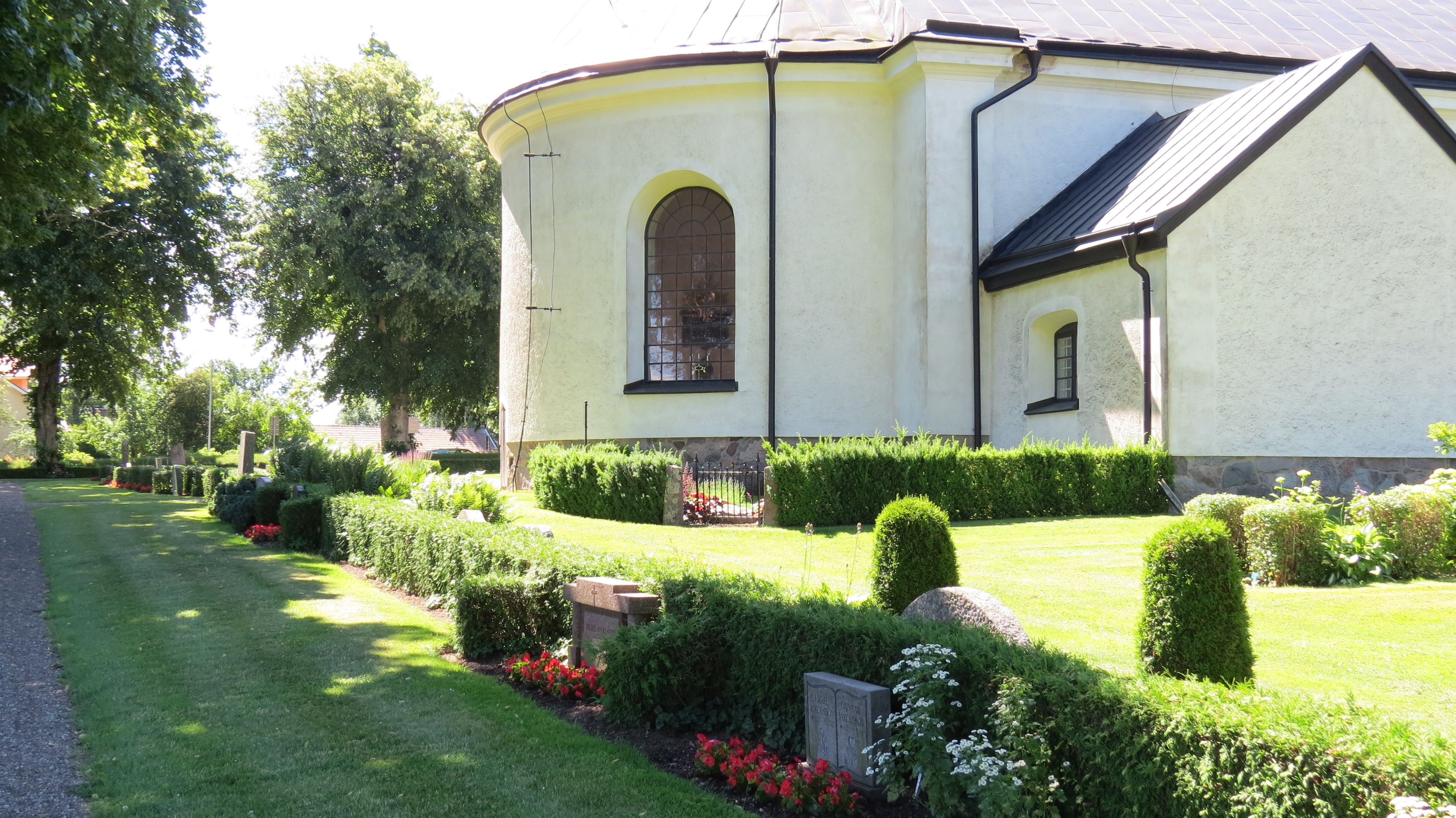 Rappestads kyrkogård