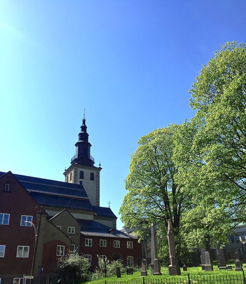 Kyrka