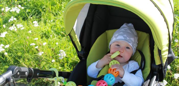 Vi träffas utanför församlingshemmet Skansen torsdagar 11:00 och sjunger och fikar tillsammans. Nu är det uppehåll. Vi ses igen nästa gång den 13 augusti. Trevlig sommar!