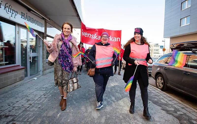 Under Pride Boden 2019 var Hanna en av föreläsarna och gick även med i den färgglada paraden genom stan.
