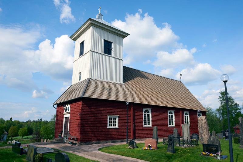 Hcksvik church is a wooden church, dating back to 1826. as tradalsleden, Pilgrimsleden Kindaholm, Kindaholmsturen, Bondemilen and Gislavedsleden. Hcksvik church - Visit Fegen