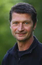 Dennis Selenström