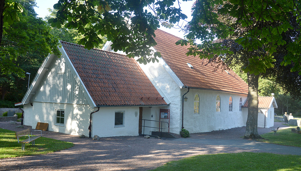 Torslanda kyrka/kyrkogård