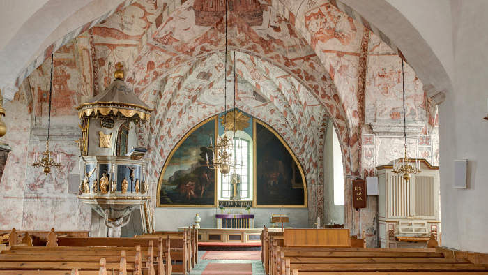 Vårdsbergs kyrka är populär för dop och vigslar.